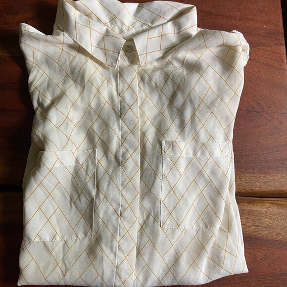 A New Day Geometric Print Gold and White Career Wear Button Down Blouse Flowy - Picture 6 of 9